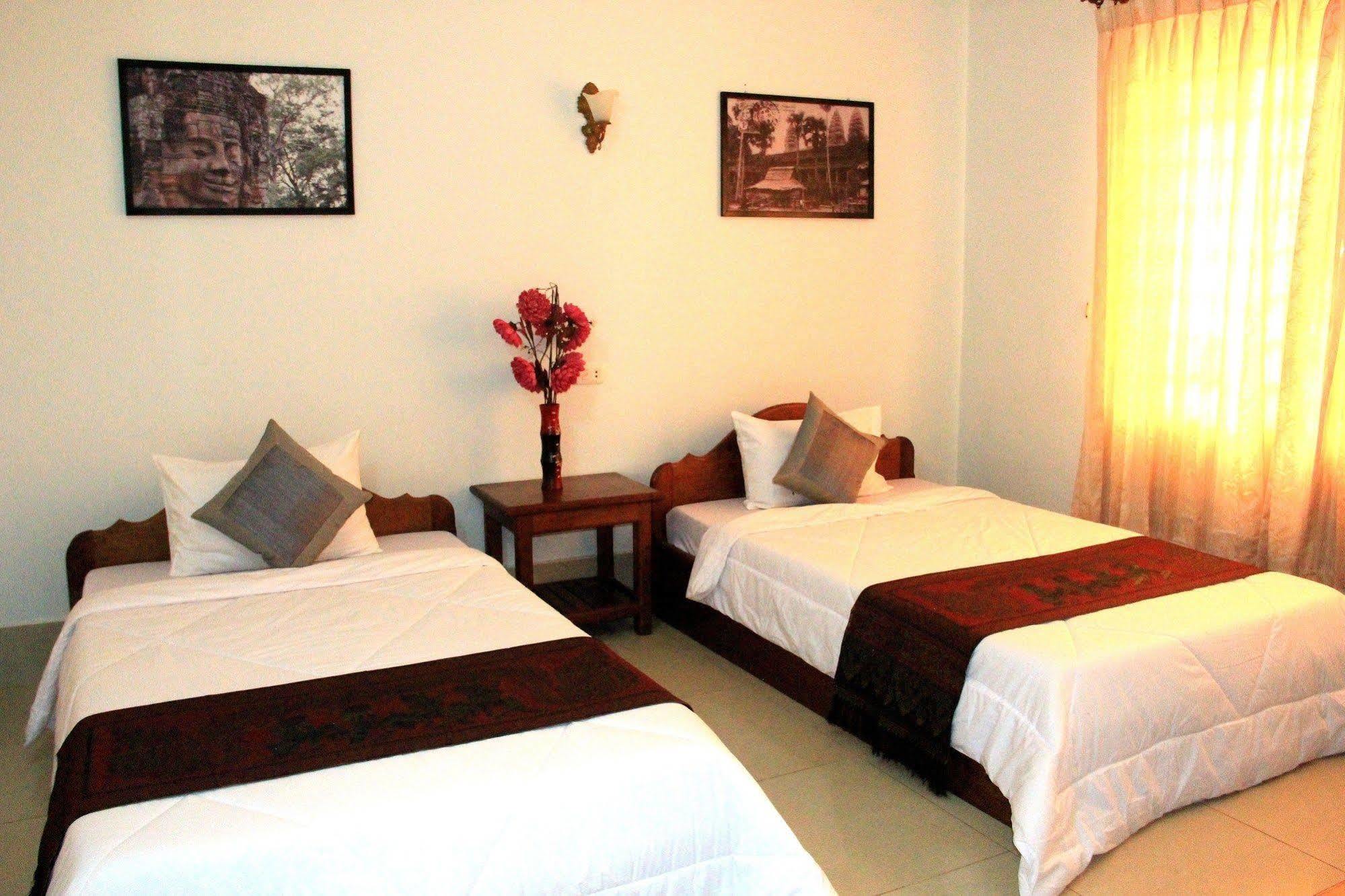 Tropical Breeze Hotel Sziemreap Kültér fotó