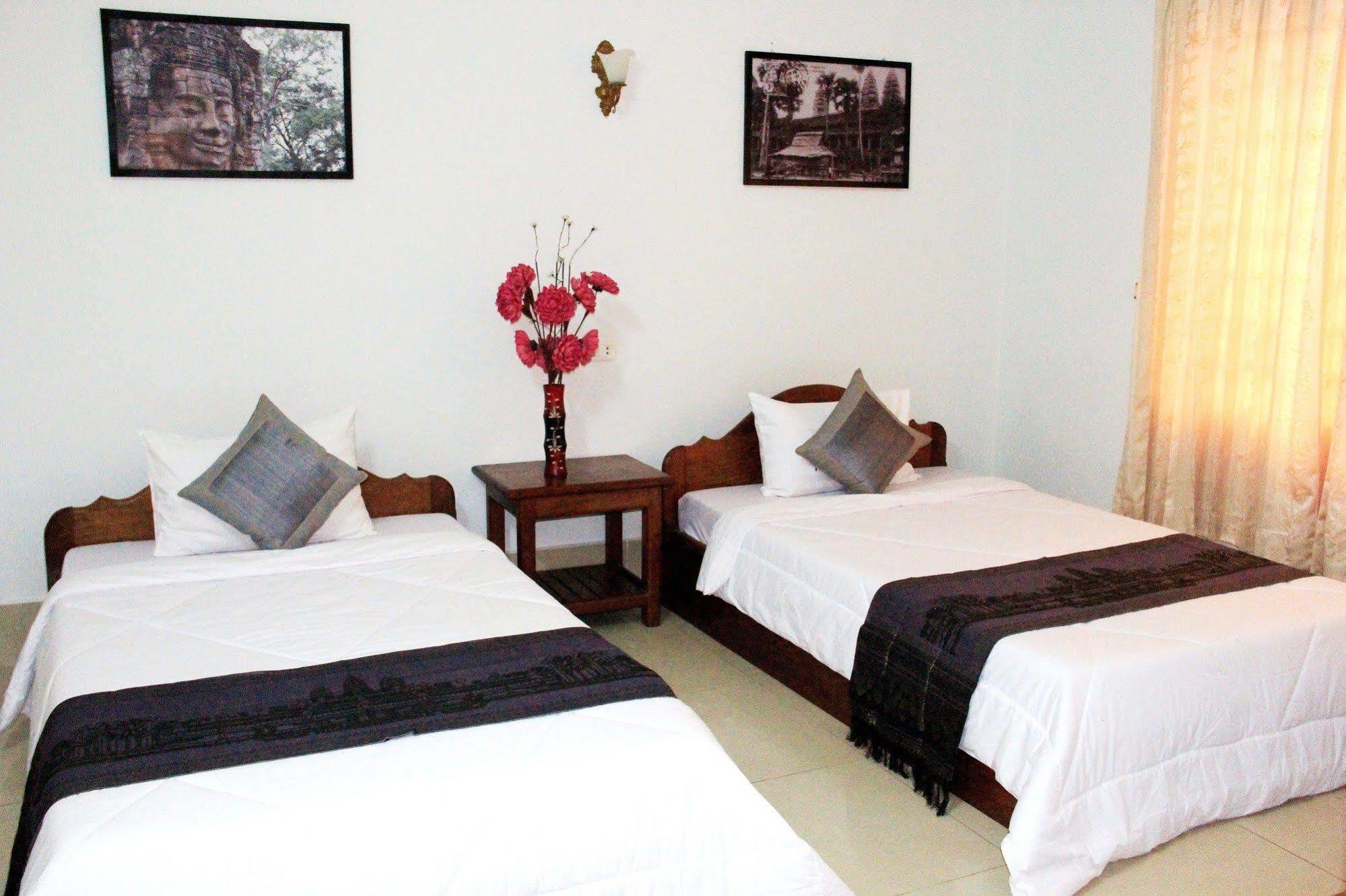 Tropical Breeze Hotel Sziemreap Kültér fotó